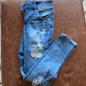 Buckle black 29x30 no 75 skinny high rise.